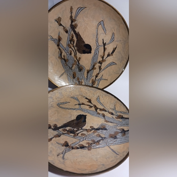 Brass Pedestal Bowl with Enamel Painted Bird on a Branch Design, set of 2. - Picture 6 of 6